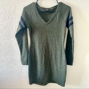 Almost Famous Long Sleeve Olive Green Dress Size Medium